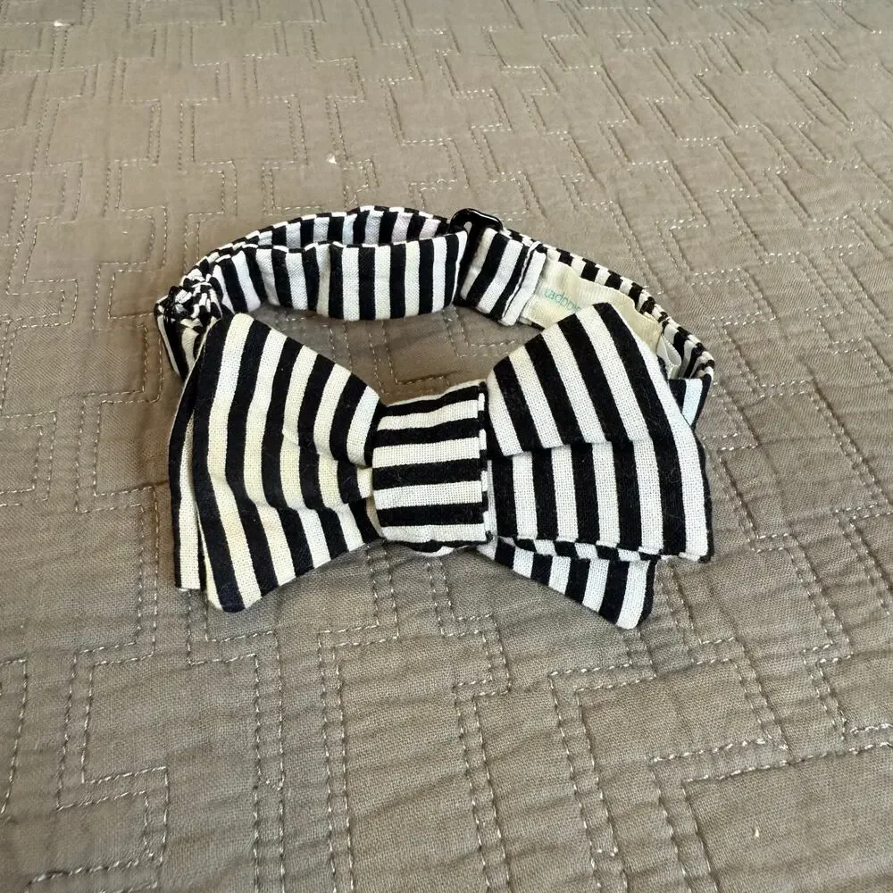 Black White Stripe Bow Tie Boutique Tadpole and Lily 0-4 Years Baby Toddler Boy